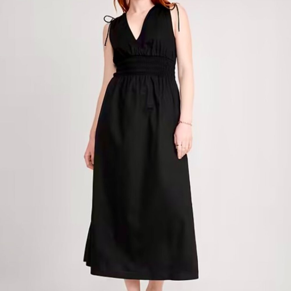OLD NAVY Fit & Flare Sleeveless Tie-Shoulder Smocked Maxi Dress